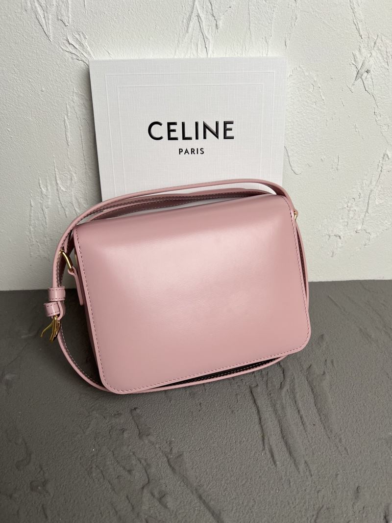 Ce1i*e triomphe bags